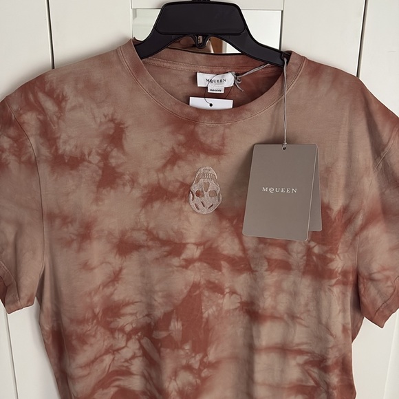 Alexander McQueen skull patch Tie-Dye T-shirt beige size large brand new - Picture 3 of 9
